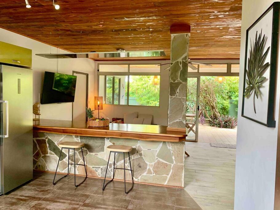 Villa Hoama Lodge Moorea Teavaro Exterior photo